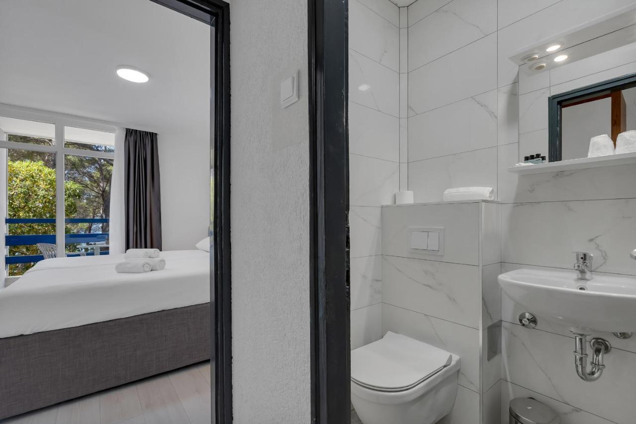 Hotel Alem Baška Voda エクステリア 写真