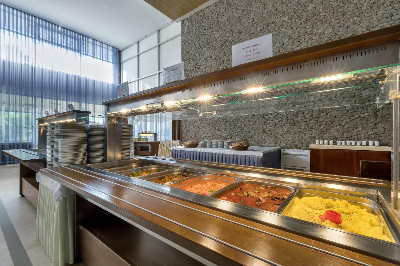 Hotel Alem Baška Voda エクステリア 写真