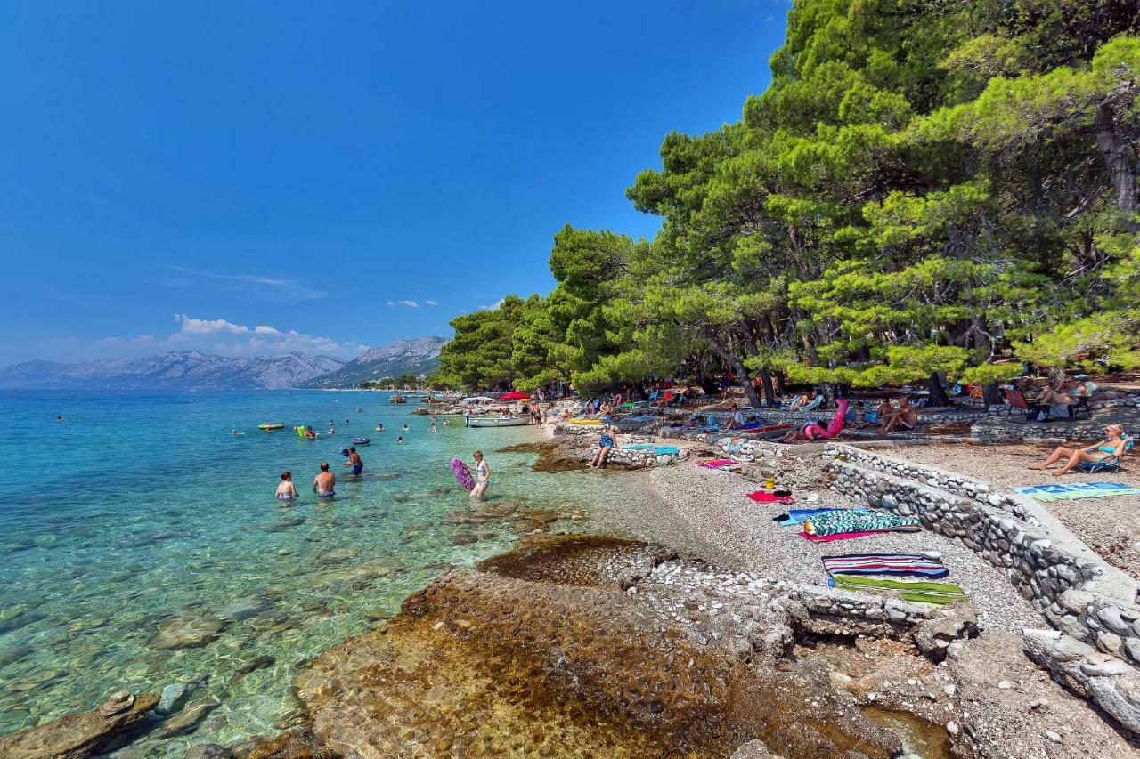 Hotel Alem Baška Voda エクステリア 写真