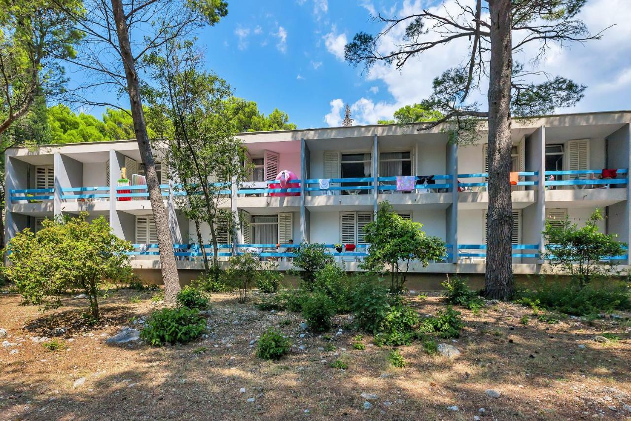 Hotel Alem Baška Voda エクステリア 写真